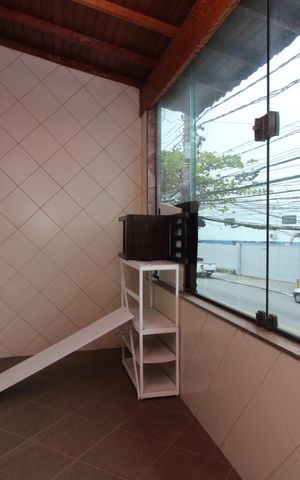 Casa à venda com 193m², 2 quartos e 2 vagasVaranda da suíte