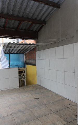 Casa à venda com 193m², 2 quartos e 2 vagasÁrea de Serviço