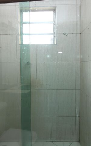 Casa à venda com 193m², 2 quartos e 2 vagasBanheiro da Suíte