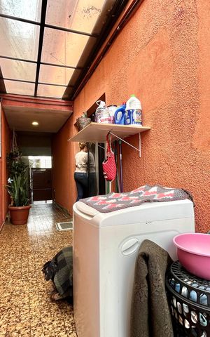 Casa à venda com 220m², 3 quartos e 2 vagasÁrea de Serviço