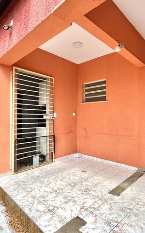 Casa à venda com 220m², 3 quartos e 2 vagasQuintal
