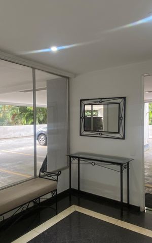 Apartamento para alugar com 60m², 2 quartos e 2 vagasHall