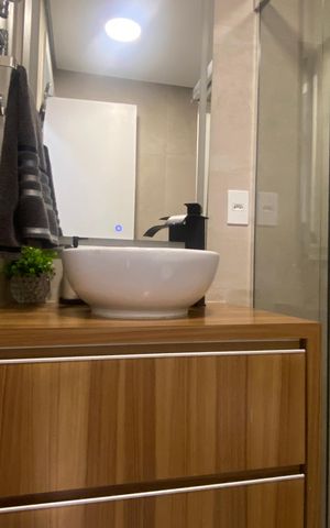 Apartamento para alugar com 60m², 2 quartos e 2 vagasBanheiro 1