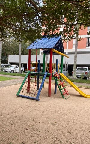 Apartamento para alugar com 60m², 2 quartos e 2 vagasÁrea comum - Playground