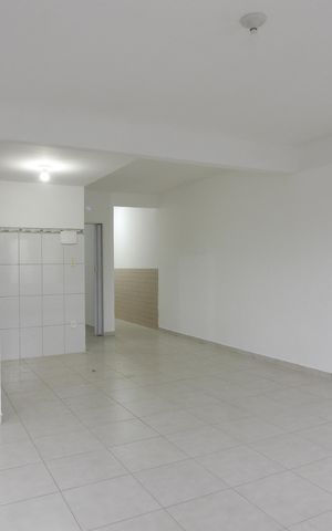 Casa para alugar com 50m², 1 quarto e 1 vagaSala