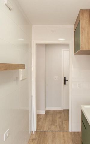 Apartamento à venda com 64m², 2 quartos e 1 vaga Apartamento à venda com 64m², 2 quartos e 1 vagaCozinha