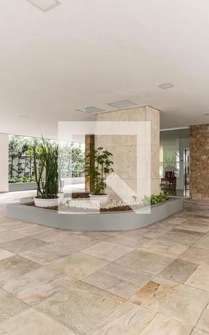 Apartamento para alugar com 120m², 2 quartos e 1 vaga Apartamento para alugar com 120m², 2 quartos e 1 vagaHall de Entrada