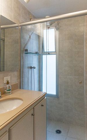 Apartamento para alugar com 120m², 2 quartos e 1 vaga Apartamento para alugar com 120m², 2 quartos e 1 vagaBanheiro