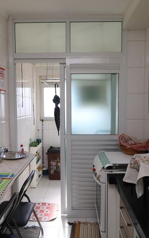 Apartamento à venda com 58m², 2 quartos e 1 vagaCozinha