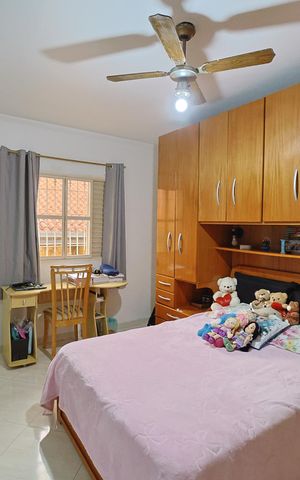 Casa à venda com 320m², 3 quartos e 2 vagasQuarto 1