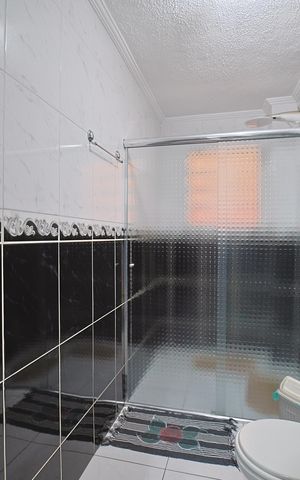 Casa à venda com 320m², 3 quartos e 2 vagasBanheiro Social 2