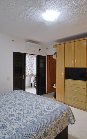 Casa à venda com 320m², 3 quartos e 2 vagasSuíte 