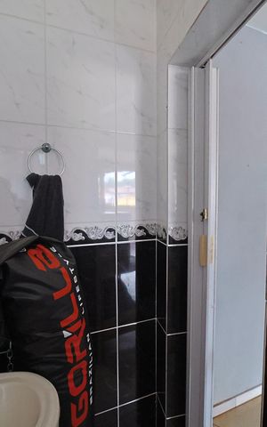 Casa à venda com 320m², 3 quartos e 2 vagasBanheiro Cobertura