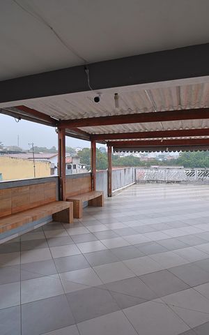 Casa à venda com 320m², 3 quartos e 2 vagasCobertura