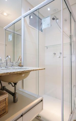 Apartamento à venda com 133m², 3 quartos e 3 vagasBanheiro da suíte 2