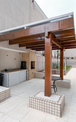 Apartamento à venda com 133m², 3 quartos e 3 vagasChurrasqueira