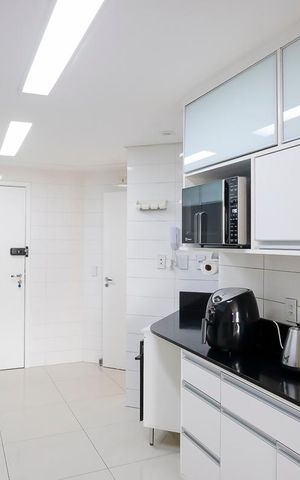 Apartamento à venda com 133m², 3 quartos e 3 vagasCozinha