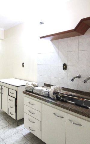 Casa à venda com 450m², 6 quartos e 5 vagas Casa à venda com 450m², 6 quartos e 5 vagasÁrea comum