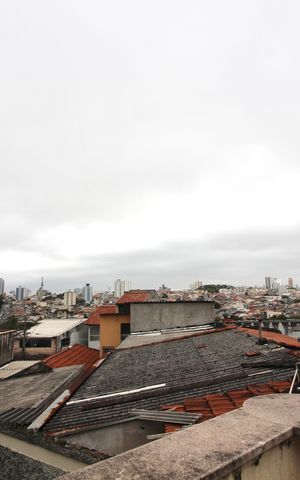 Casa à venda com 450m², 6 quartos e 5 vagas Casa à venda com 450m², 6 quartos e 5 vagasVista do quintal