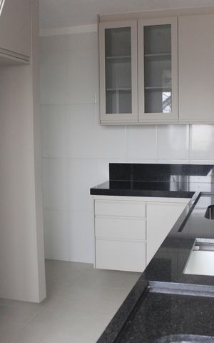 Apartamento à venda com 65m², 2 quartos e 1 vagaCozinha 