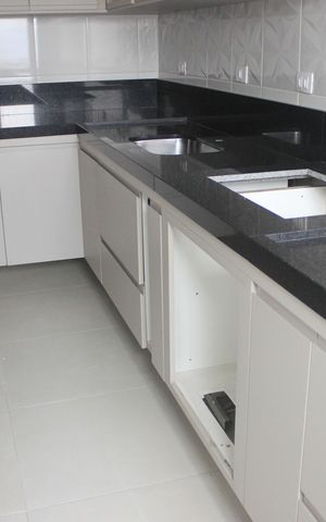 Apartamento à venda com 65m², 2 quartos e 1 vagaCozinha 