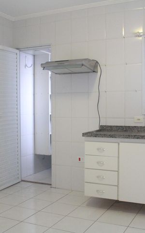 Apartamento para alugar com 107m², 3 quartos e 1 vagaCozinha