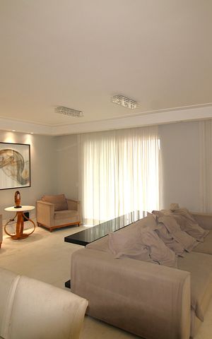 Apartamento à venda com 123m², 3 quartos e 2 vagasSala
