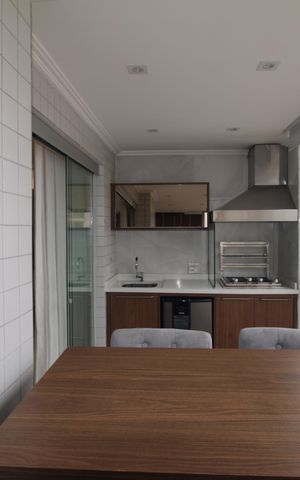 Apartamento à venda com 123m², 3 quartos e 2 vagasVaranda