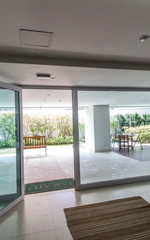 Apartamento à venda com 64m², 1 quarto e 1 vaga Apartamento à venda com 64m², 1 quarto e 1 vagaHall de entrada