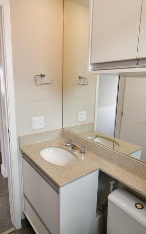 Apartamento para alugar com 106m², 3 quartos e 2 vagasBanheiro Social