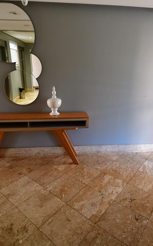 Apartamento para alugar com 106m², 3 quartos e 2 vagasHall de entrada