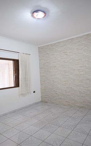 Casa à venda com 250m², 2 quartos e 4 vagasQuarto 2