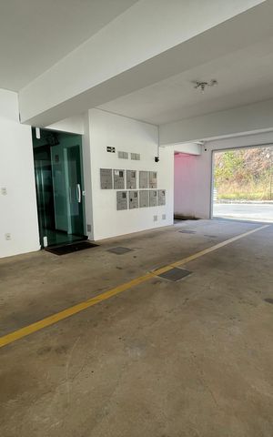 Apartamento à venda com 176m², 3 quartos e 4 vagas Apartamento à venda com 176m², 3 quartos e 4 vagasGaragem
