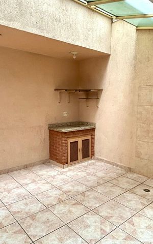 Casa para alugar com 250m², 3 quartos e 4 vagas Casa para alugar com 250m², 3 quartos e 4 vagasChurrasqueira