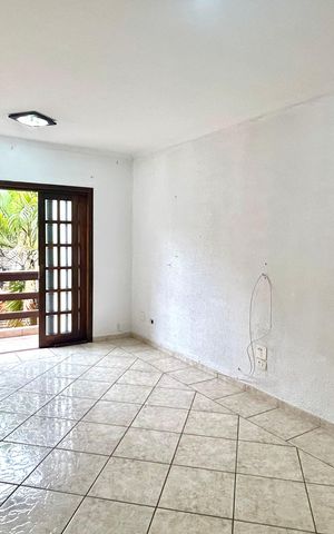 Casa para alugar com 250m², 3 quartos e 4 vagas Casa para alugar com 250m², 3 quartos e 4 vagasSala