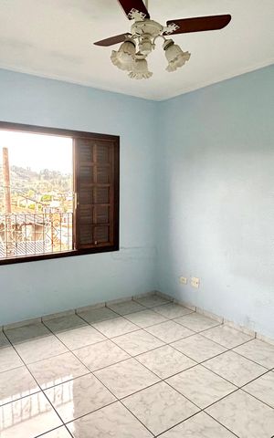 Casa para alugar com 250m², 3 quartos e 4 vagas Casa para alugar com 250m², 3 quartos e 4 vagasQuarto Suíte