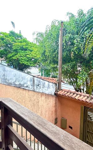 Casa para alugar com 250m², 3 quartos e 4 vagas Casa para alugar com 250m², 3 quartos e 4 vagasVaranda da Sala