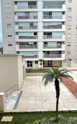 Apartamento à venda com 87m², 3 quartos e 2 vagas Apartamento à venda com 87m², 3 quartos e 2 vagasVaranda