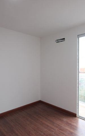 Casa de condomínio para alugar com 131m², 3 quartos e 3 vagasSuíte