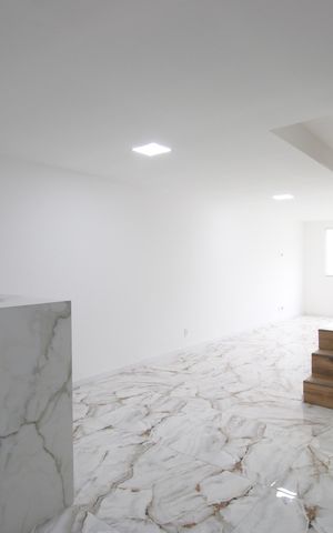 Casa de condomínio para alugar com 131m², 3 quartos e 3 vagasSala
