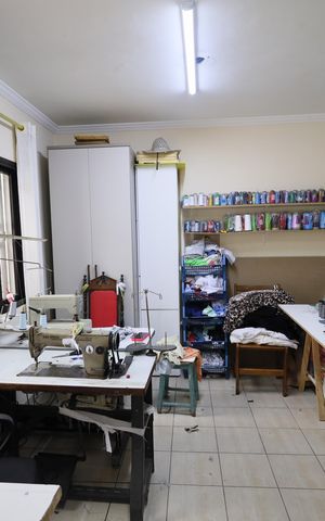 Casa à venda com 150m², 4 quartos e 2 vagasSala 2