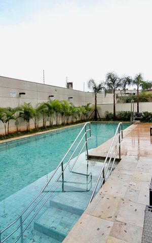 Apartamento para alugar com 35m², 2 quartos e sem vaga Apartamento para alugar com 35m², 2 quartos e sem vagaÁrea comum - Piscina