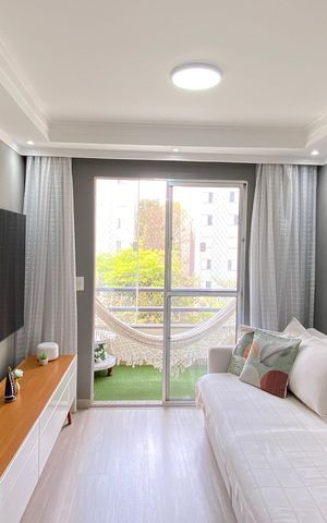 Apartamento à venda com 56m², 2 quartos e 1 vaga Apartamento à venda com 56m², 2 quartos e 1 vagaSala