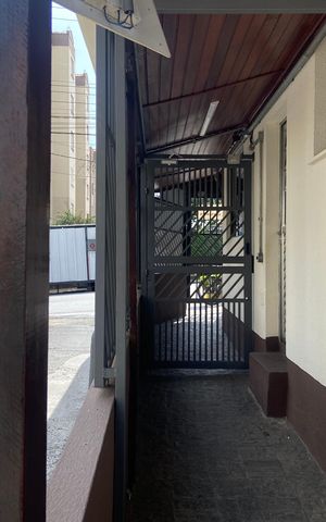 Apartamento à venda com 56m², 2 quartos e 1 vaga Apartamento à venda com 56m², 2 quartos e 1 vagaFachada e portaria