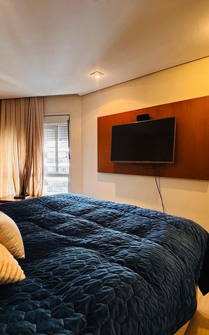 Apartamento à venda com 196m², 3 quartos e 3 vagas Apartamento à venda com 196m², 3 quartos e 3 vagasSuíte 1