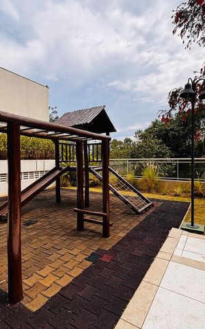 Apartamento à venda com 196m², 3 quartos e 3 vagas Apartamento à venda com 196m², 3 quartos e 3 vagasÁrea comum - Playground