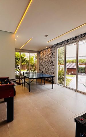 Apartamento à venda com 196m², 3 quartos e 3 vagas Apartamento à venda com 196m², 3 quartos e 3 vagasSala de Jogos