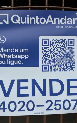 Casa à venda com 81m², 2 quartos e 1 vagaPlaca 