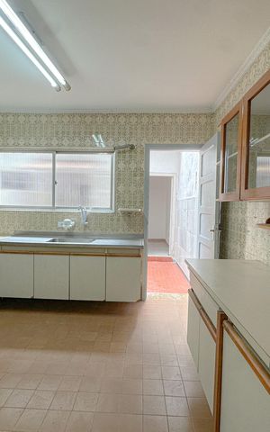 Casa à venda com 120m², 3 quartos e 2 vagasCozinha