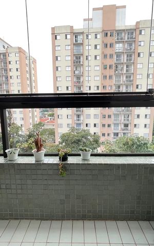 Apartamento à venda com 74m², 3 quartos e 2 vagasVaranda